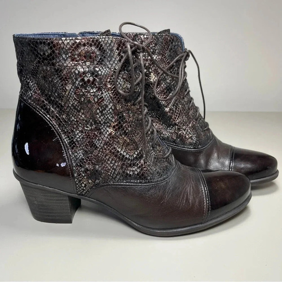 DORKING BY FLUCHOS | BRISDA SNAKE LACE PRINT HEEL BOOTS - Picture 2 of 14